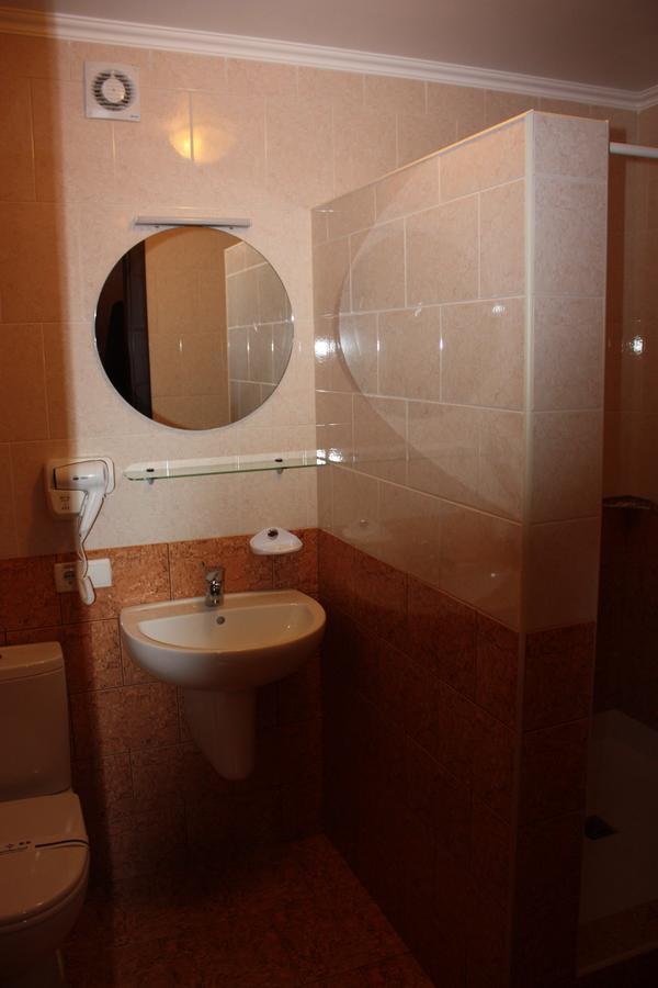 Hotel Gostynnyi Dvir Buča Pokoj fotografie